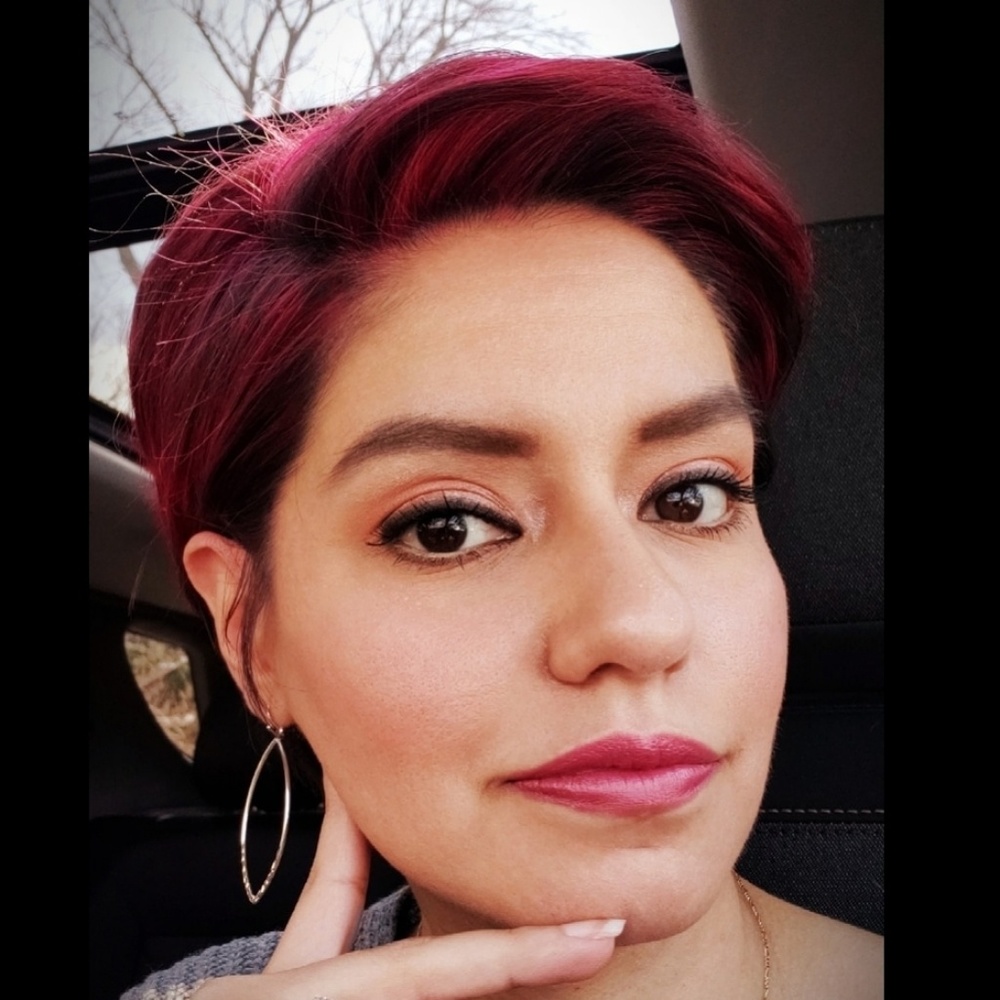 Meet your Posher, Jo